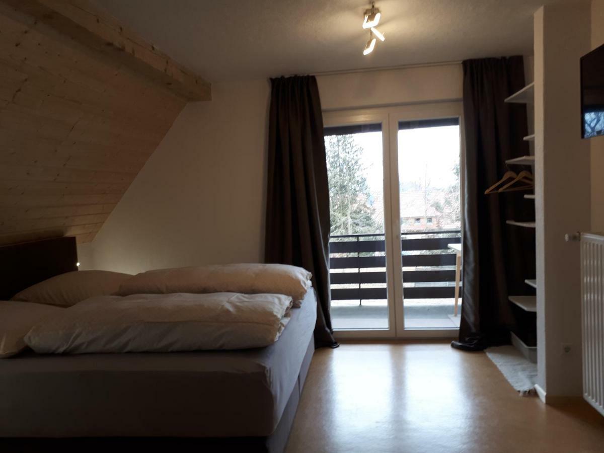 B & B Der Waldvogel Herrischried エクステリア 写真